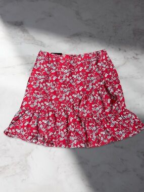 Banana Republic Red Floral Ruffle Mini Skirt Size 4